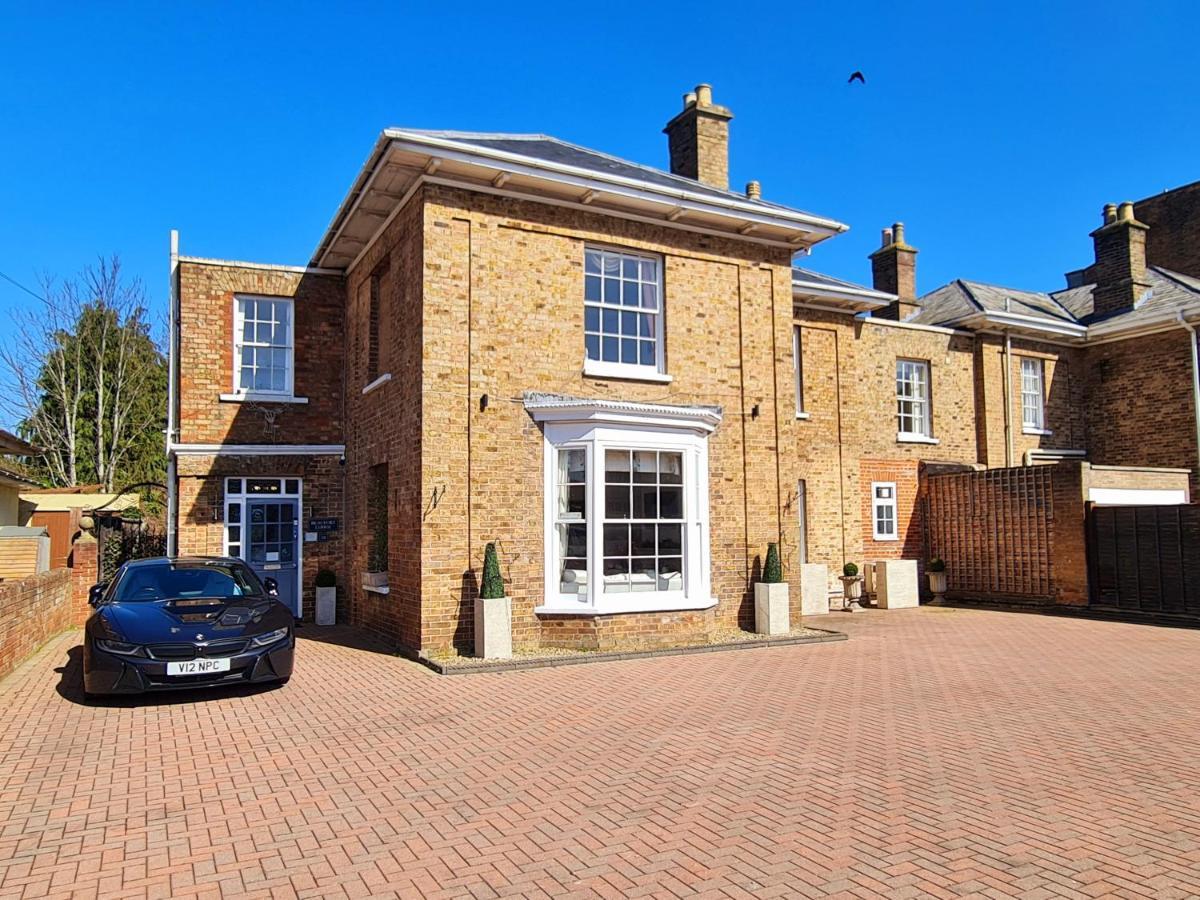 Beaufort Lodge - Central Location & Free Parking Taunton Exterior photo