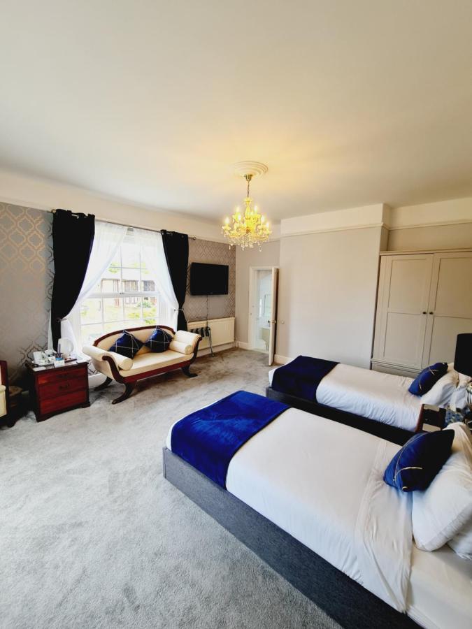 Beaufort Lodge - Central Location & Free Parking Taunton Exterior photo